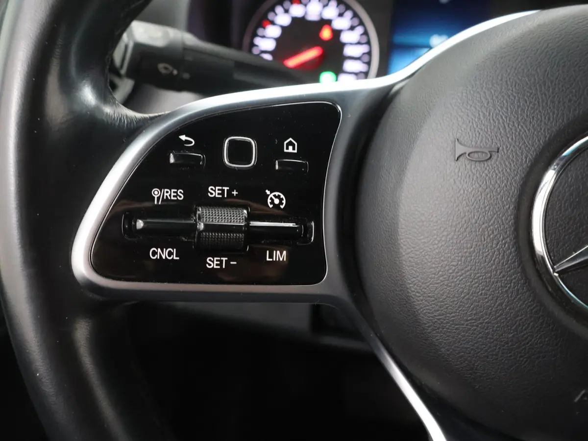 315 CDI | AUT. | L3 H2 | 2-ZITS | ZWAAIBALK | TREKHAAK | NAVIGATIE | PARKEERCAMERA | CRUISE CONTROL | CERTIFIED