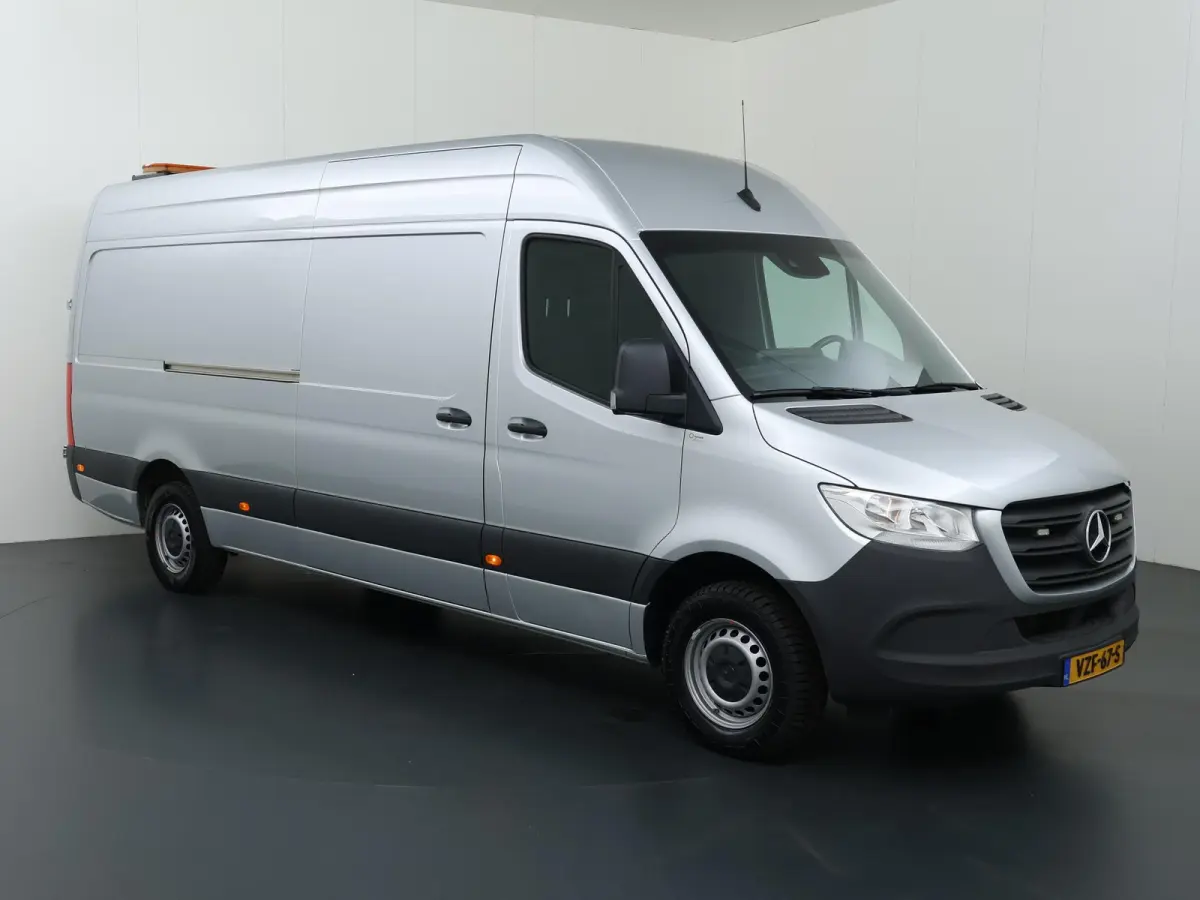 315 CDI | AUT. | L3 H2 | 2-ZITS | ZWAAIBALK | TREKHAAK | NAVIGATIE | PARKEERCAMERA | CRUISE CONTROL | CERTIFIED