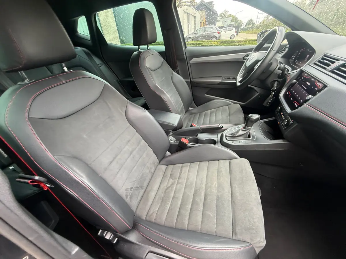 1.0 TSI FR DSG I CARPLAY I ALCANTARA I PDC I CLIMA I CRUISE I VOL!!