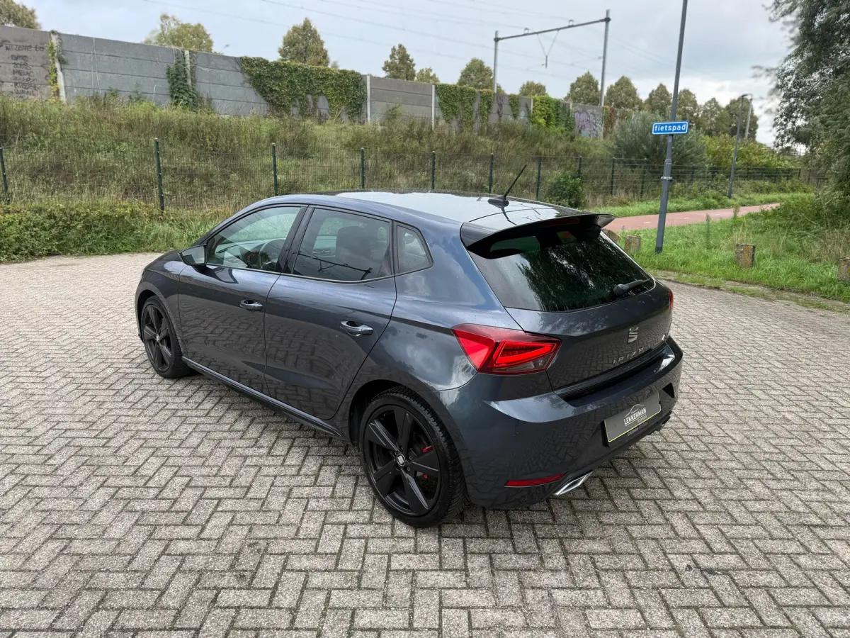 1.0 TSI FR DSG I CARPLAY I ALCANTARA I PDC I CLIMA I CRUISE I VOL!!