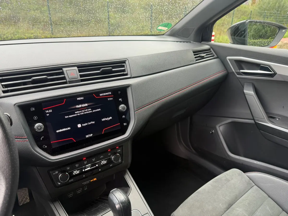 1.0 TSI FR DSG I CARPLAY I ALCANTARA I PDC I CLIMA I CRUISE I VOL!!