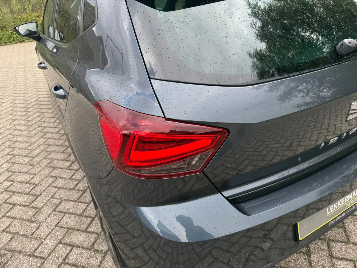 1.0 TSI FR DSG I CARPLAY I ALCANTARA I PDC I CLIMA I CRUISE I VOL!!