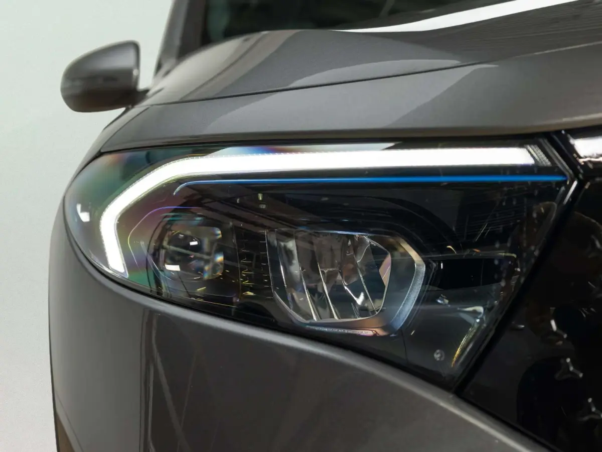 250+ Luxury Line 71 kWh