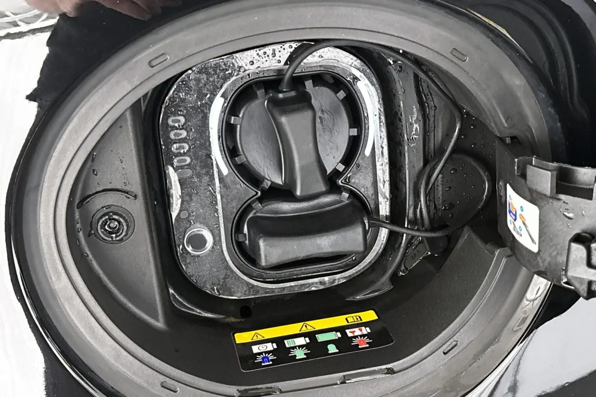 La Prima 42 kWh Cabrio Leder Stoelverwarming Achteruitrijcamera 17"