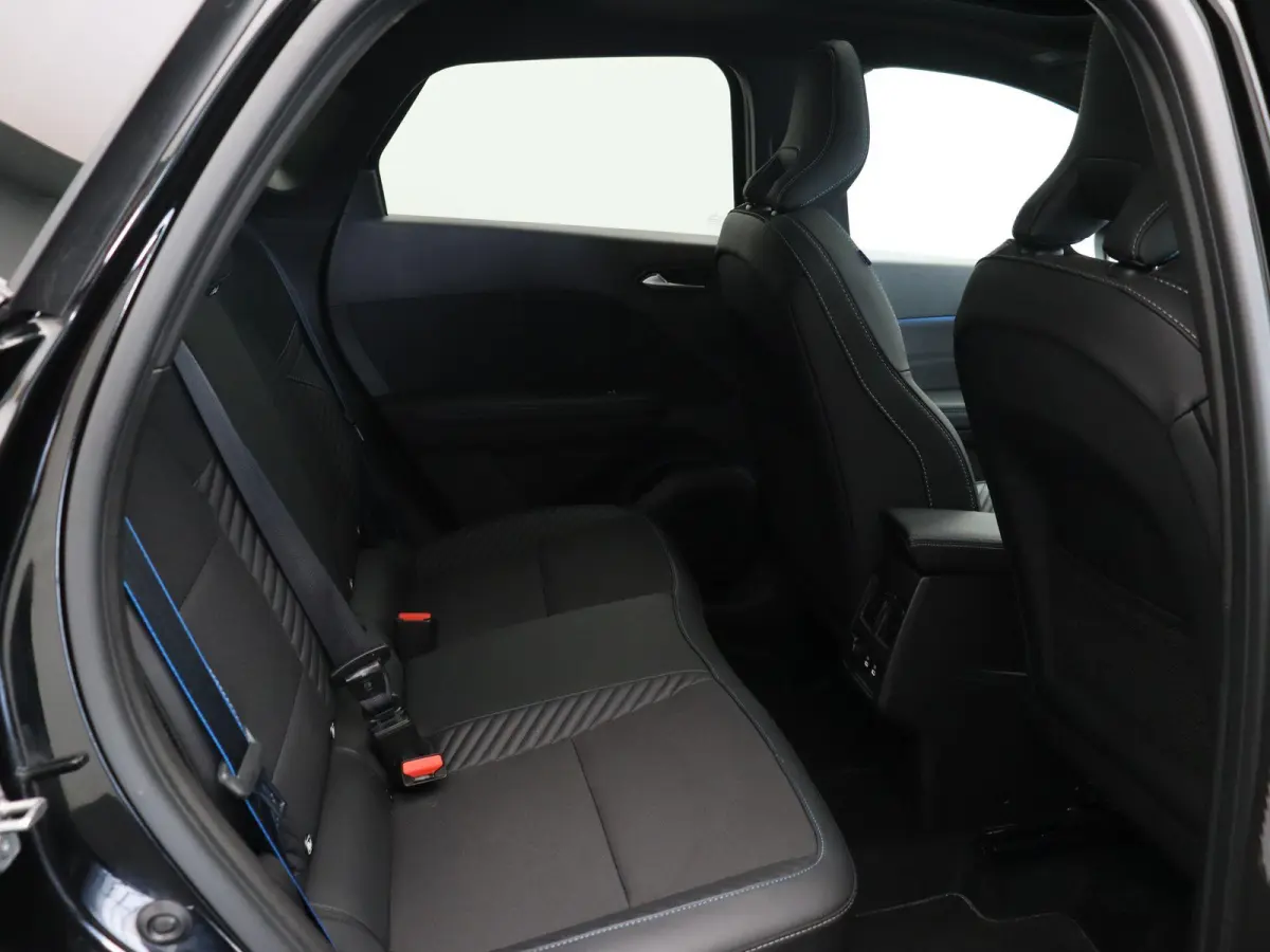 E-Tech full hybrid 160pk esprit Alpine | Schuif Kantel Dak | Harman Kardon | Google Maps Navigatie | Dodehoek Detectie |
