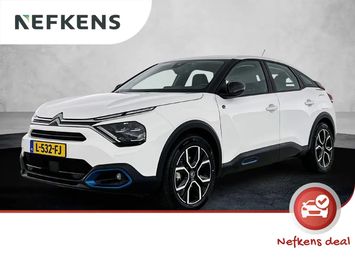 Feel Edition 50 kWh | ACCU 92% | Automaat | Head-up display | Camera | Navigatie | Parkeersensoren | Climate control | Cruise control | Lane assist |