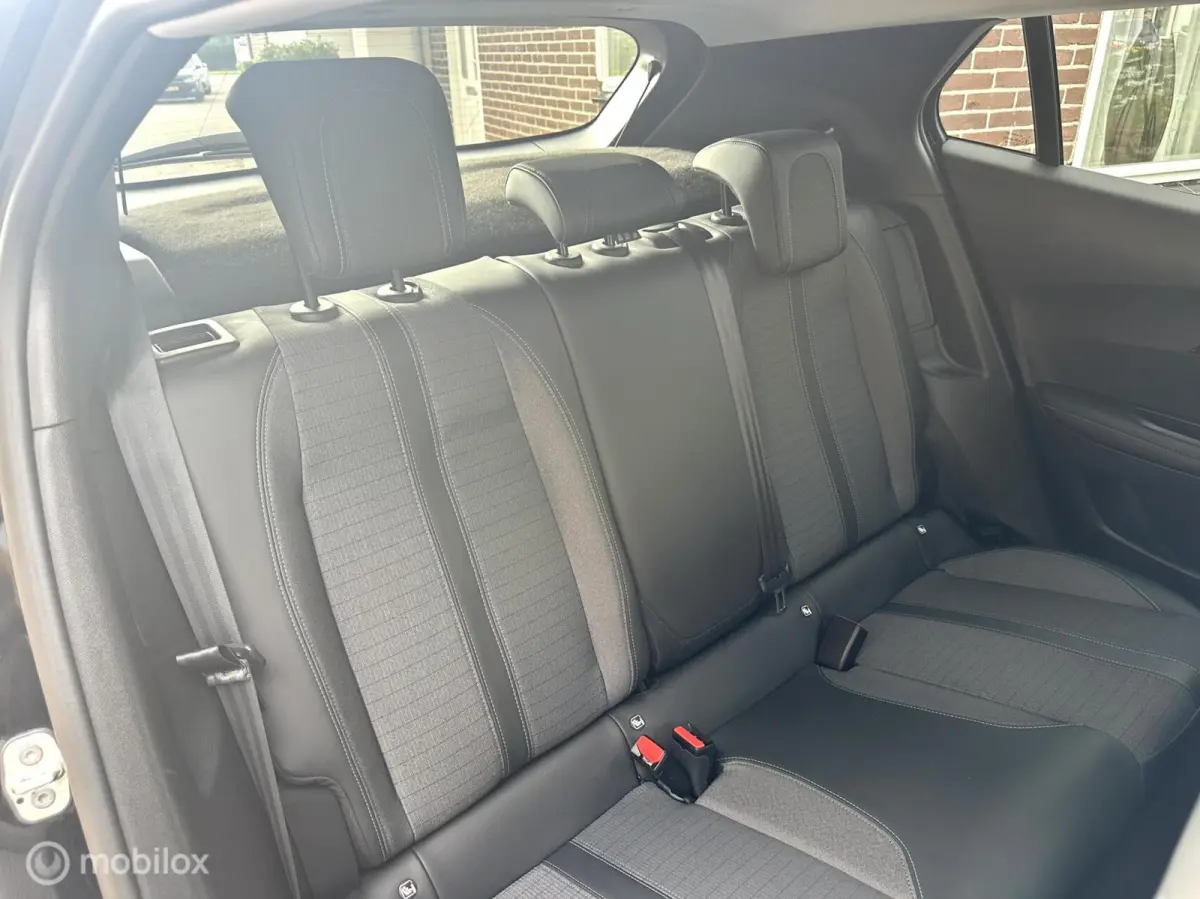 EV Allure Pack 50 kWh CARPLAY ACHTERUITRIJ CAMERA PRIVACY GLAS ACCU GARANTIE MOOIE AUTO!!
