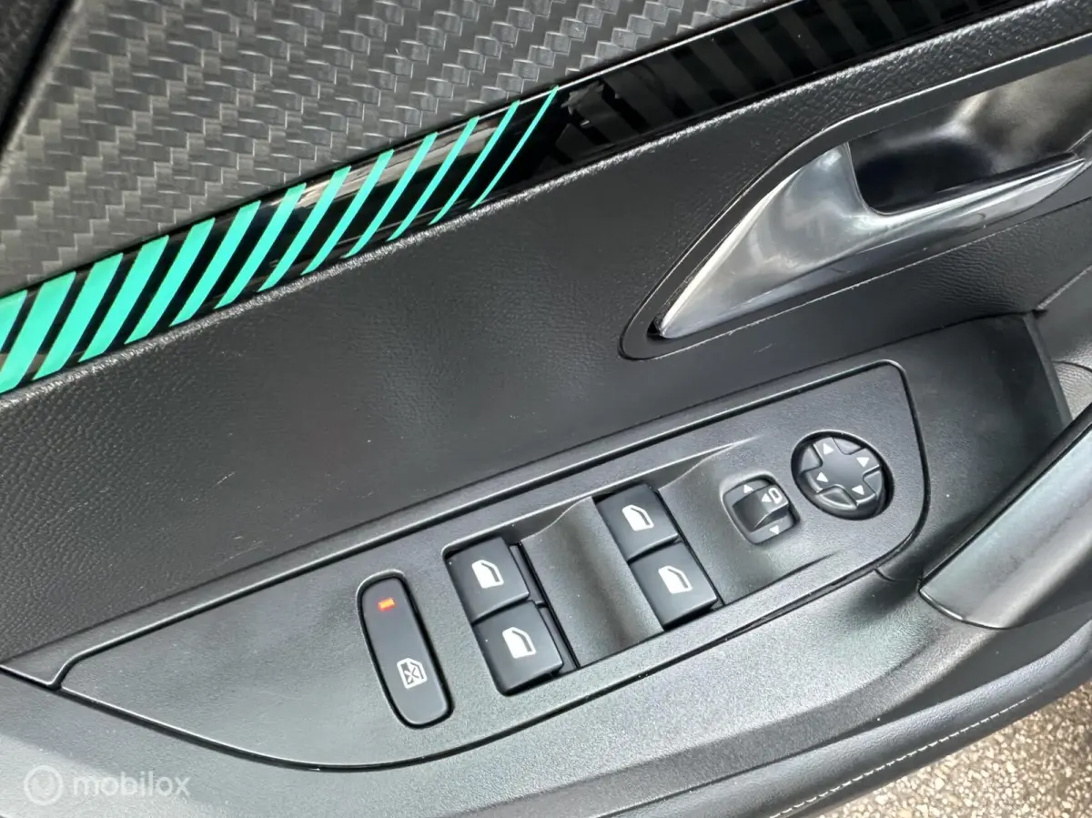 EV Allure Pack 50 kWh CARPLAY ACHTERUITRIJ CAMERA PRIVACY GLAS ACCU GARANTIE MOOIE AUTO!!