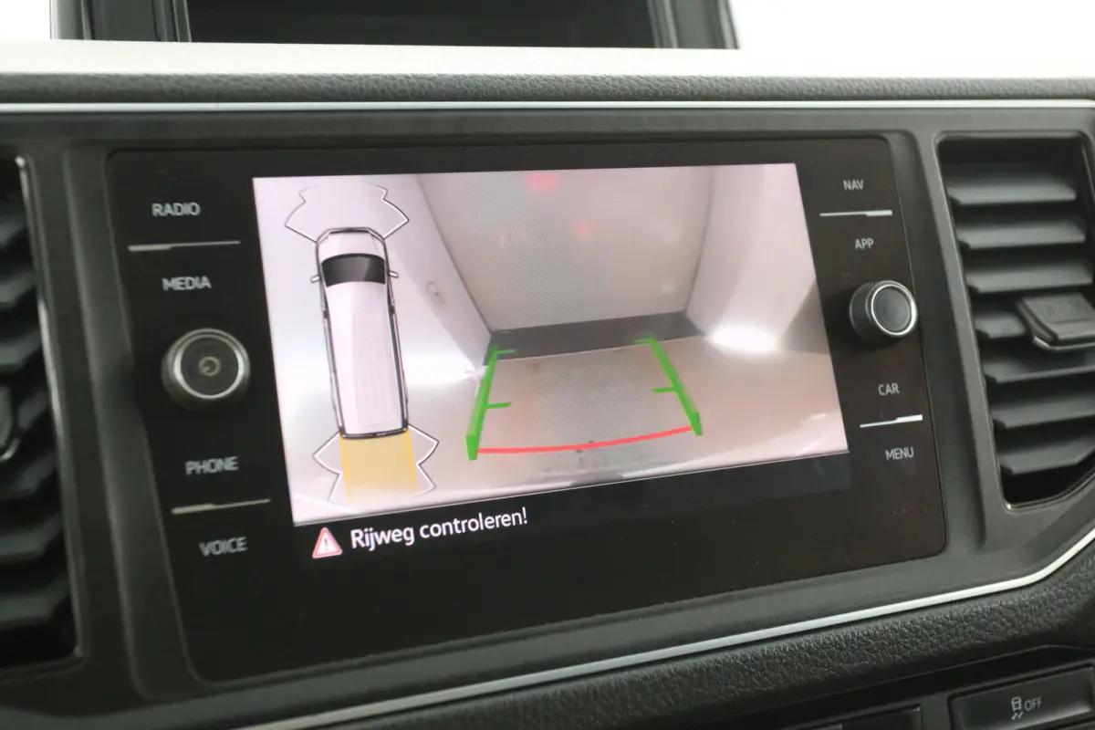 2.0 TDI 177PK L3H3 | Automaat | Dubbellucht | 3500KG Trekgew. | Airco | Cruise | Camera | Carplay | Trekhaak