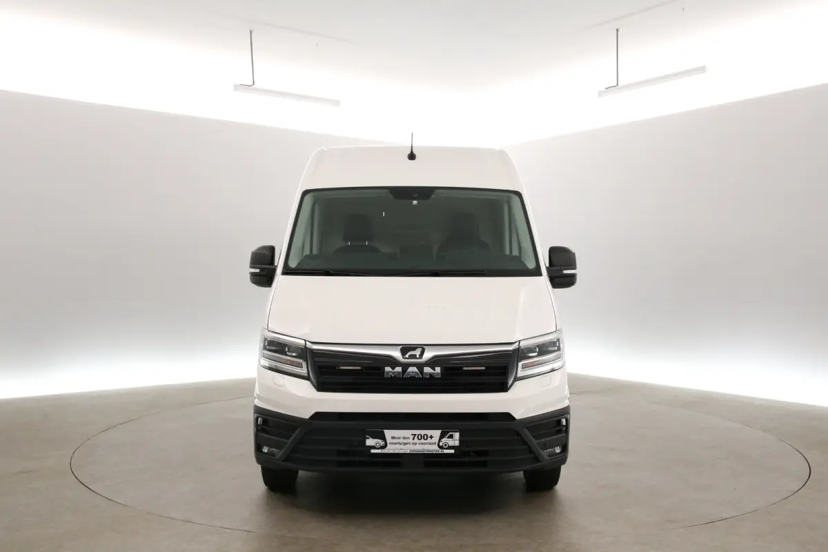 2.0 TDI 177PK L3H3 | Automaat | Dubbellucht | 3500KG Trekgew. | Airco | Cruise | Camera | Carplay | Trekhaak