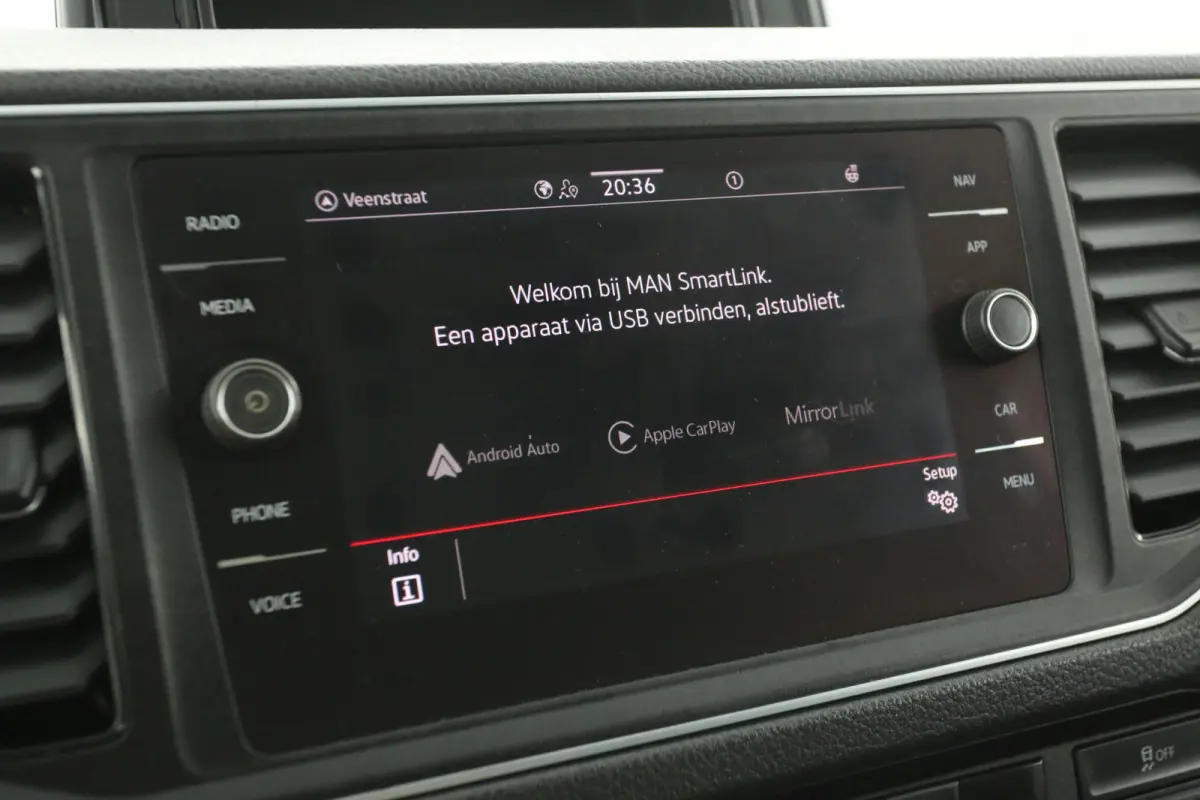 2.0 TDI 177PK L3H3 | Automaat | Dubbellucht | 3500KG Trekgew. | Airco | Cruise | Camera | Carplay | Trekhaak