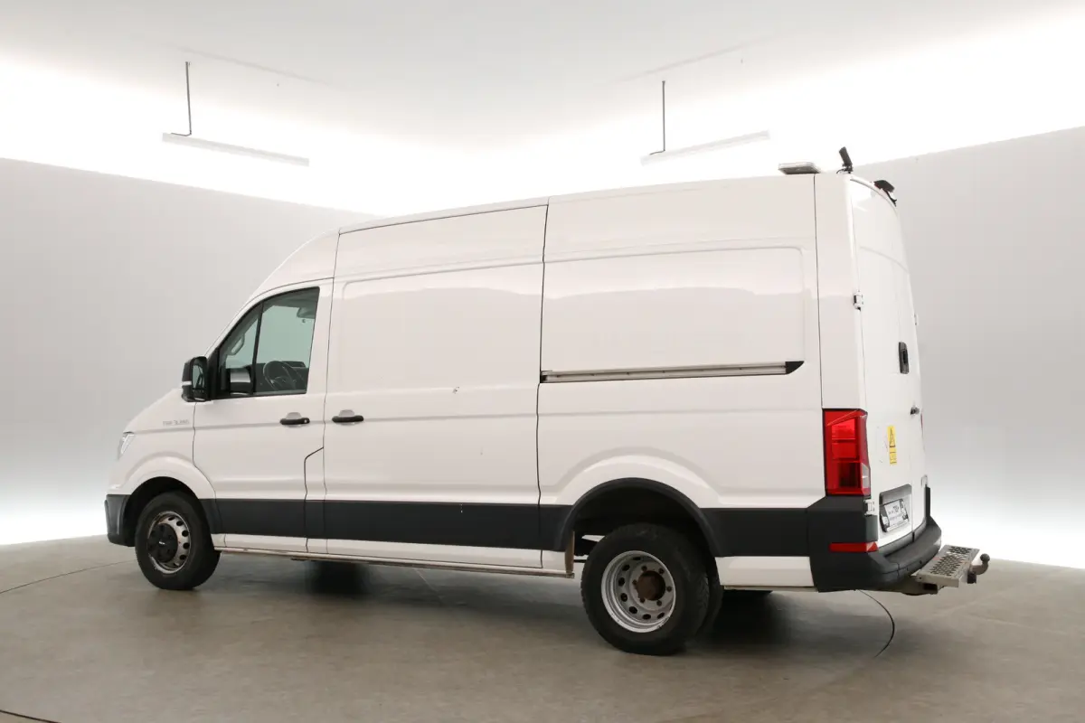 2.0 TDI 177PK L3H3 | Automaat | Dubbellucht | 3500KG Trekgew. | Airco | Cruise | Camera | Carplay | Trekhaak