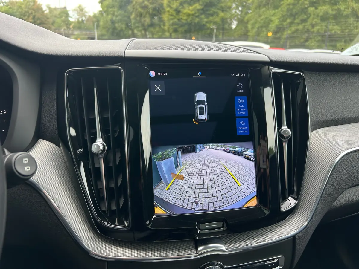 2.0 T6 Long Range AWD Plus Dark | Trekhaak | SOH 97% | Pano | Pilot Assist | BLIS | Stoel & stuurverwarming |