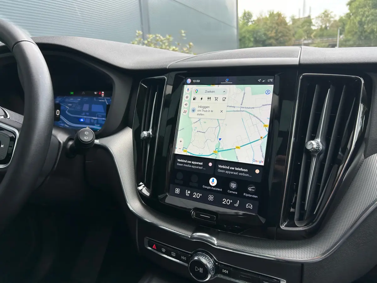 2.0 T6 Long Range AWD Plus Dark | Trekhaak | SOH 97% | Pano | Pilot Assist | BLIS | Stoel & stuurverwarming |