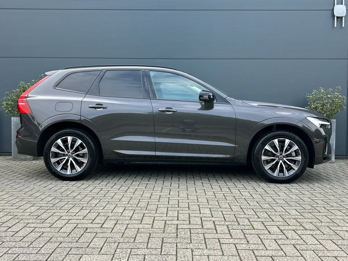 2.0 T6 Long Range AWD Plus Dark | Trekhaak | SOH 97% | Pano | Pilot Assist | BLIS | Stoel & stuurverwarming |