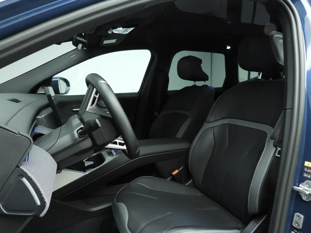 50 xDrive | M-Sportpakket | LED | HUD | Active cruise | SOH 100% | Panoramadak | Trekhaak | DAB | Harman-kardon sound | Alu 22 inch