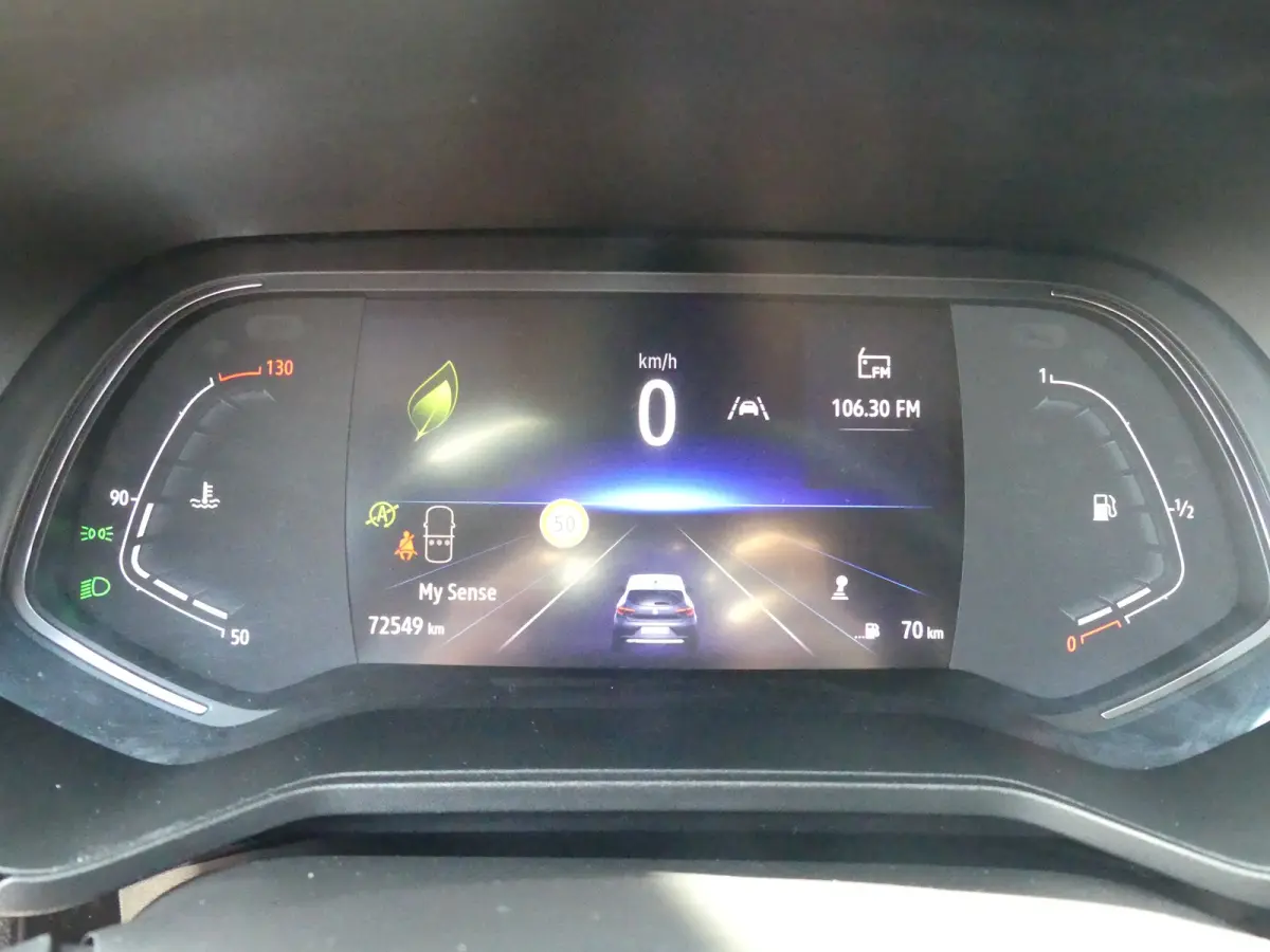 1.0 TCe Intens Lutecia | CAMERA | 360 CAMERA | PARKEERSENSOREN V+A | 17'' LMV | APPLE CARPLAY/ANDROID AUTO | NAVI | LMV 17" |