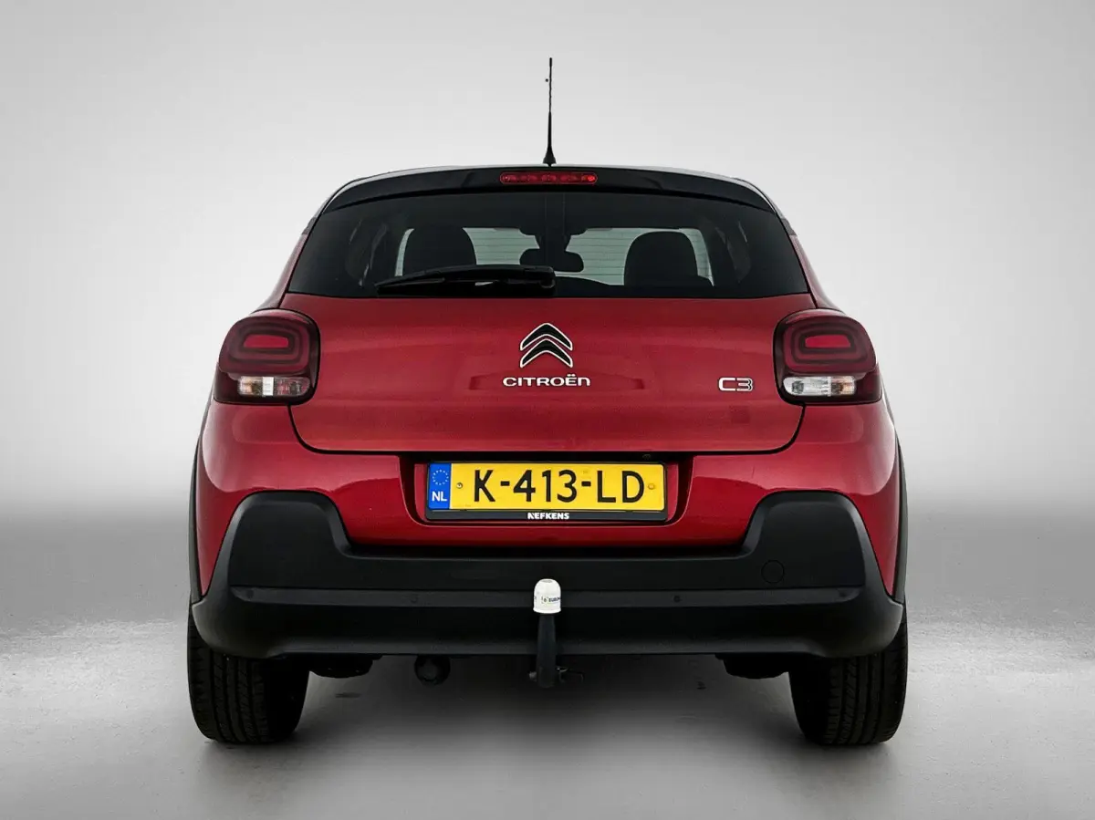 Shine 83pk | Navigatie | Achteruitrijcamera | Climate Control | Cruise Control | Parkeersensoren | Bluetooth | Apple Carplay / Android Auto | Elektrisch inklapbare spiegels | Afwijkende dakk