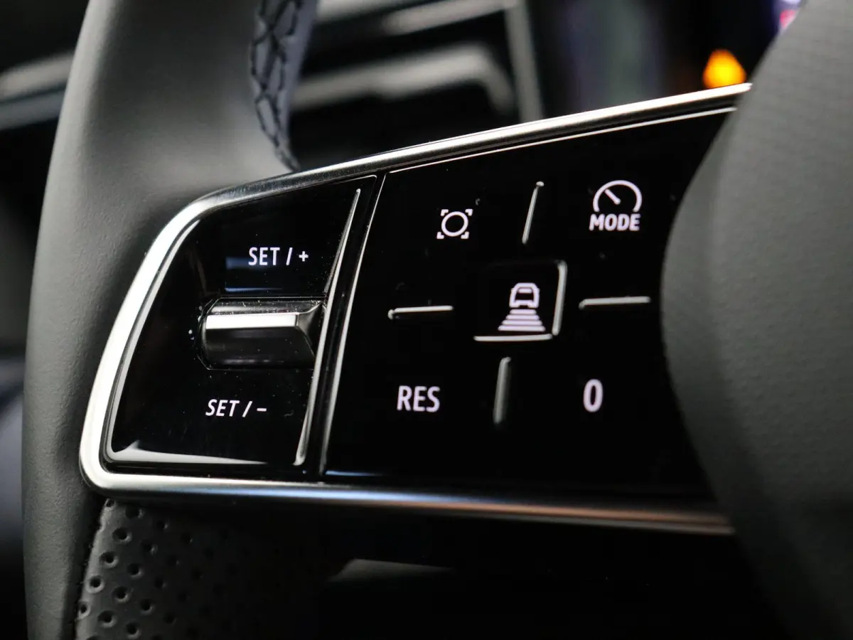 comfort range techno 52 kWh | 1e Eigenaar | Nieuwstaat | Pack Advanced Driving Assist | Pack winter