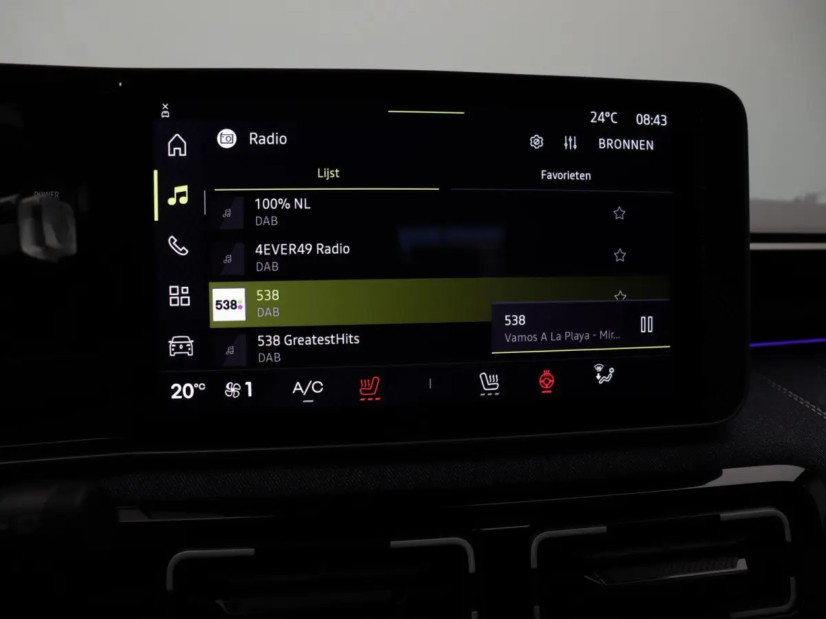 comfort range techno 52 kWh | 1e Eigenaar | Nieuwstaat | Pack Advanced Driving Assist | Pack winter