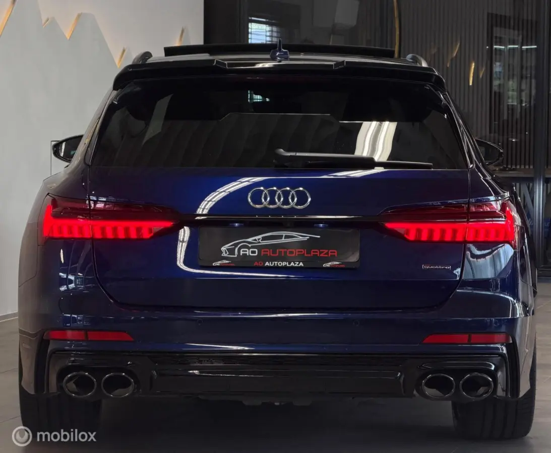 55 TFSI e quattro Competition Panorama/RS Seats/Keyless/S6 diffuser/3x S-line