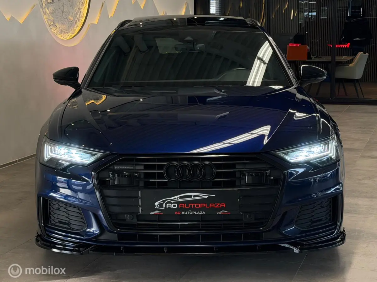 55 TFSI e quattro Competition Panorama/RS Seats/Keyless/S6 diffuser/3x S-line