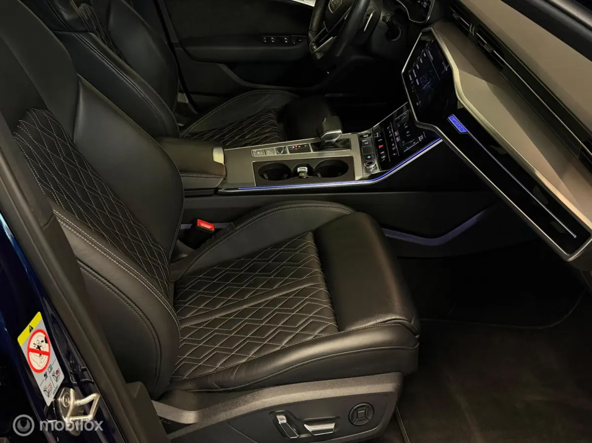 55 TFSI e quattro Competition Panorama/RS Seats/Keyless/S6 diffuser/3x S-line