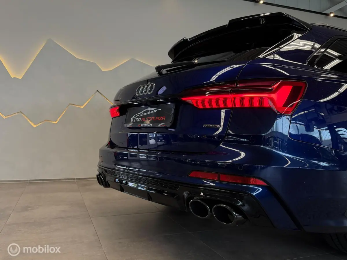 55 TFSI e quattro Competition Panorama/RS Seats/Keyless/S6 diffuser/3x S-line