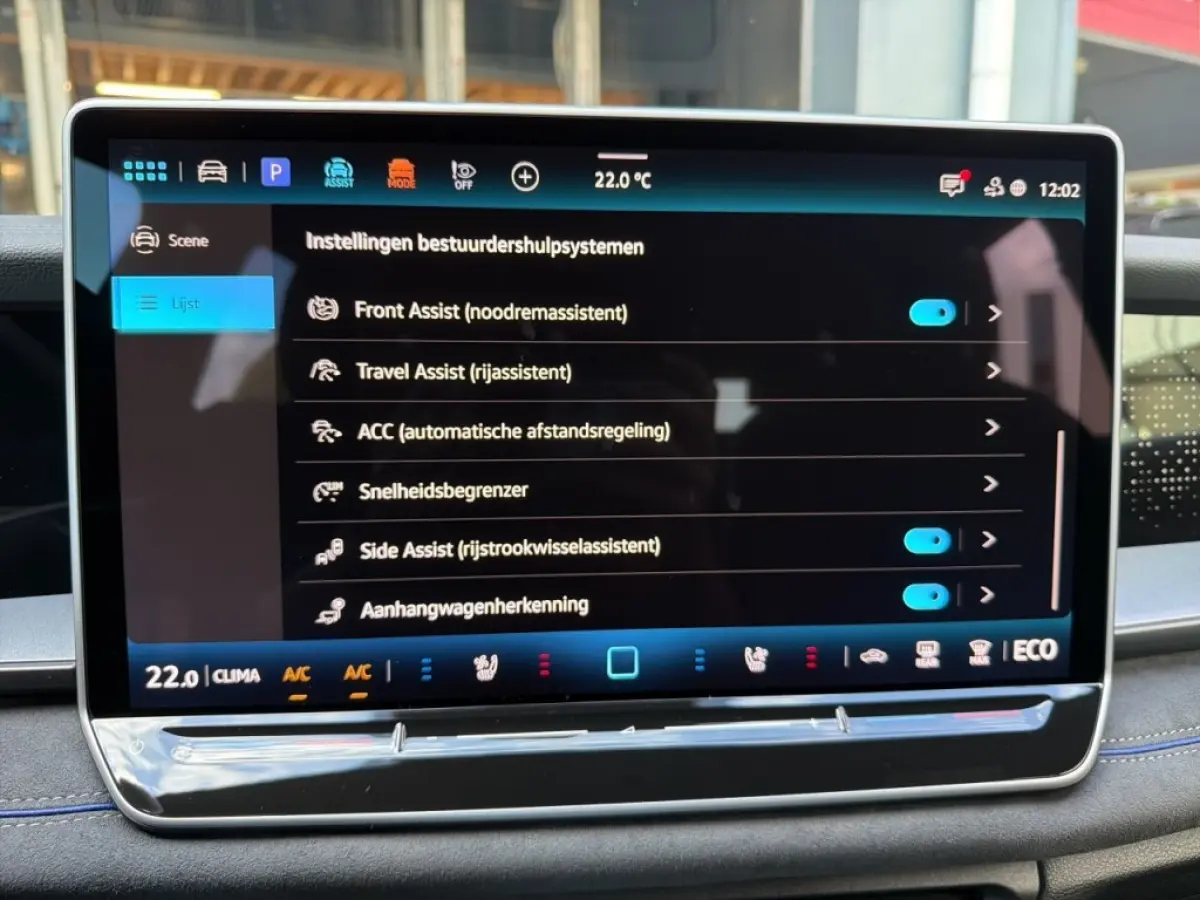 1.5 TSI E-HYBRID 272 PK PANO-DAK/LEDER/H+K/TREKHAAK/360CAMERA/DCC