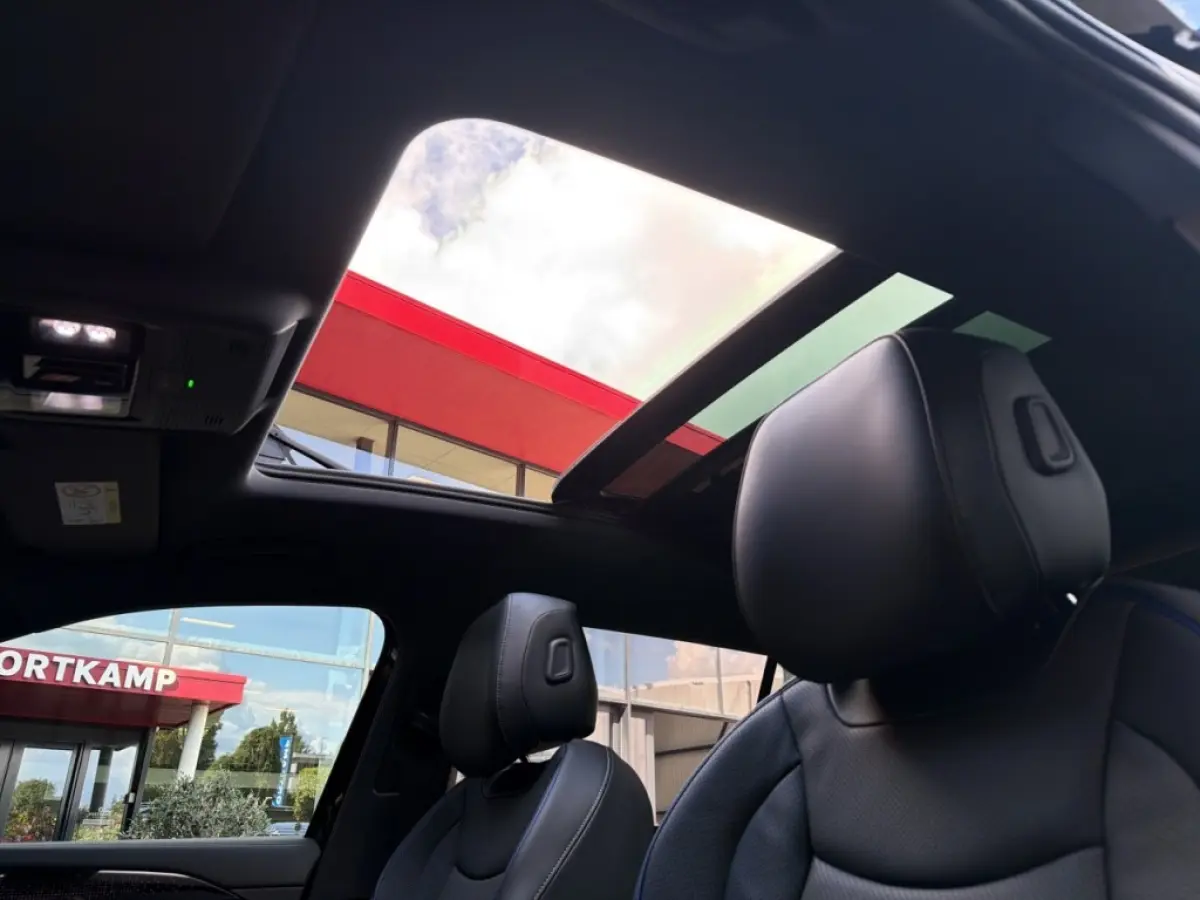 1.5 TSI E-HYBRID 272 PK PANO-DAK/LEDER/H+K/TREKHAAK/360CAMERA/DCC