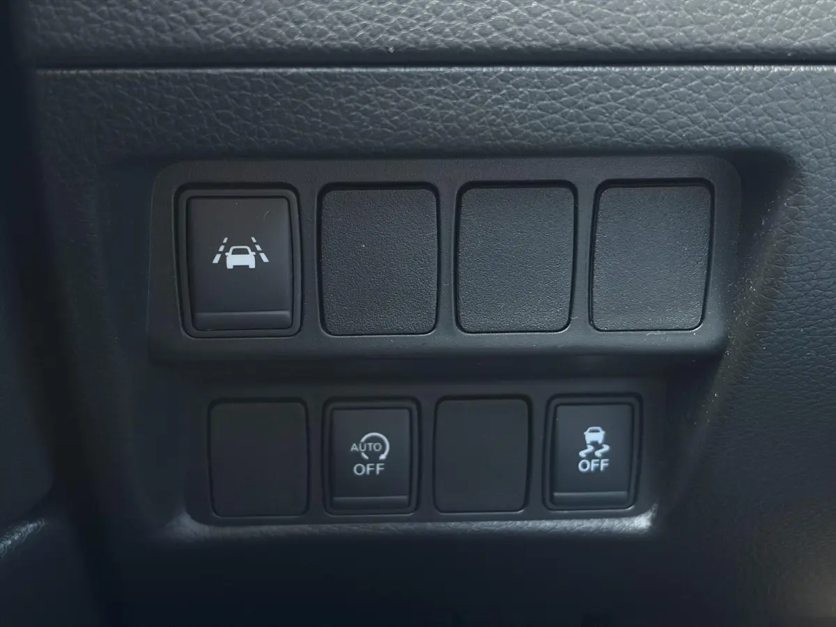1.2 Tekna ✓1e Eigenaar✓Pano✓Leder✓Trekhaak✓360° Camera✓Keyless✓19''Lm velgen✓Clima✓Cruise✓Stoelverw✓6 Bak✓115pk✓N.A.P✓Apk tot 07-2027