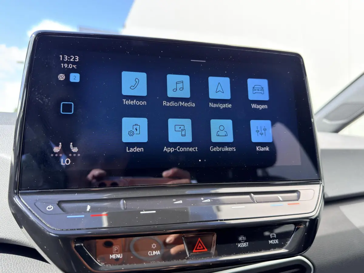 Life 58 kWh 1e eig|Dealer OH|Apple Carplay|ACC