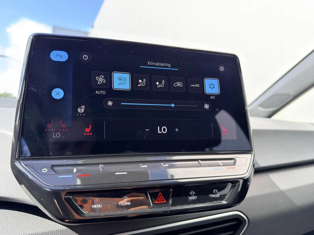 Life 58 kWh 1e eig|Dealer OH|Apple Carplay|ACC