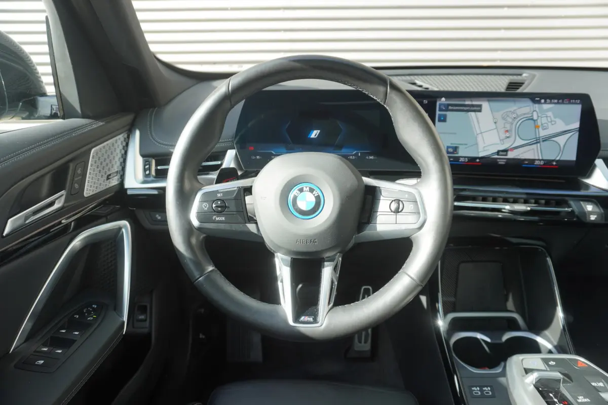 xDrive30 | M Sportpakket Pro | Innovation Pack | Glazen panoramadak | Trekhaak met elektrisch wegklapbare kogel | Harman Kardon HiFi Sound system | Driving Assistant Professional