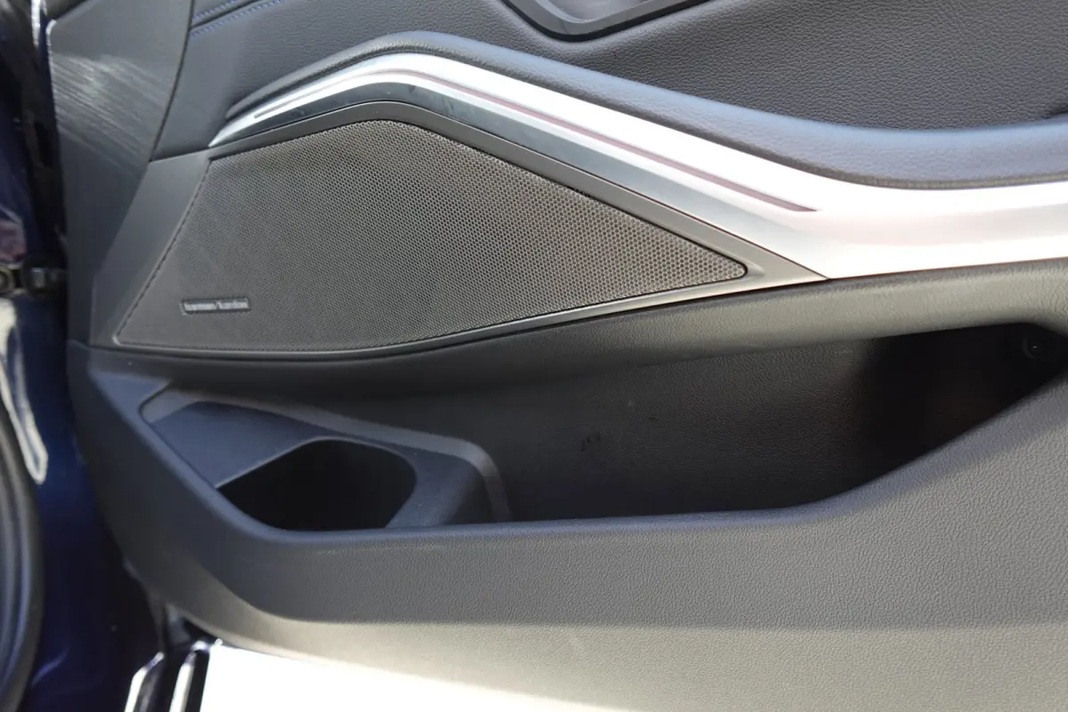330e xDrive M SPORT PANO 360 CAM VOL