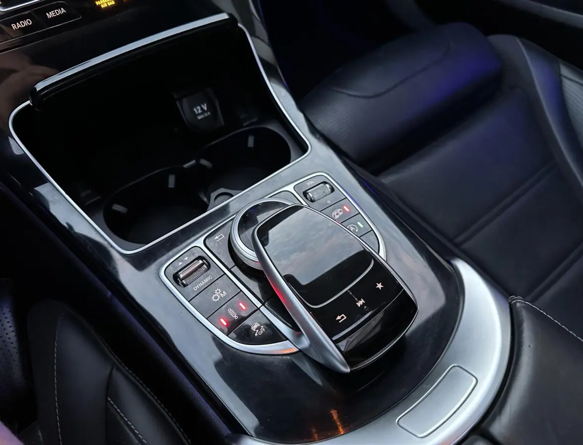 C63 S PANO/STOELVW/CAMERA/NAVI/PDC/SFEERVL