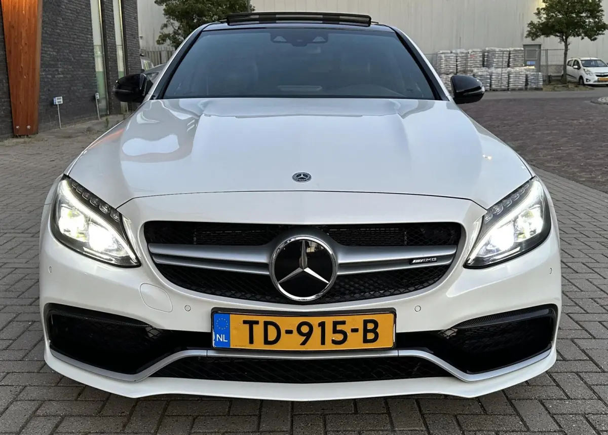 C63 S PANO/STOELVW/CAMERA/NAVI/PDC/SFEERVL