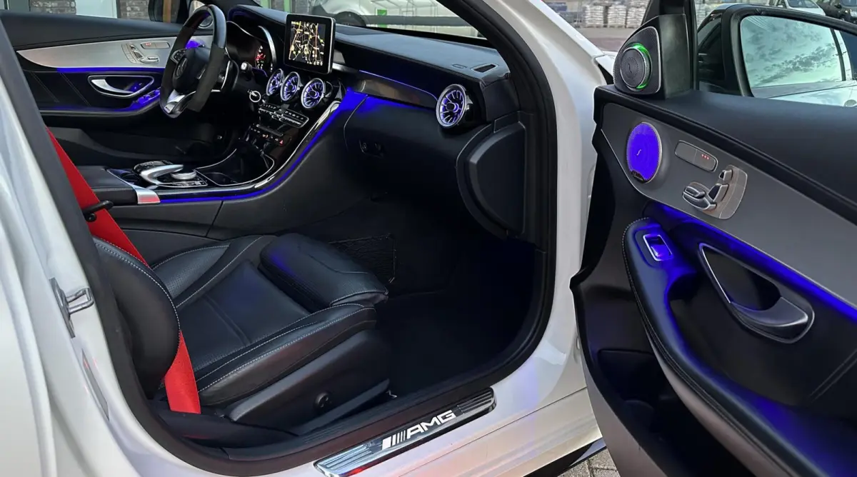 C63 S PANO/STOELVW/CAMERA/NAVI/PDC/SFEERVL