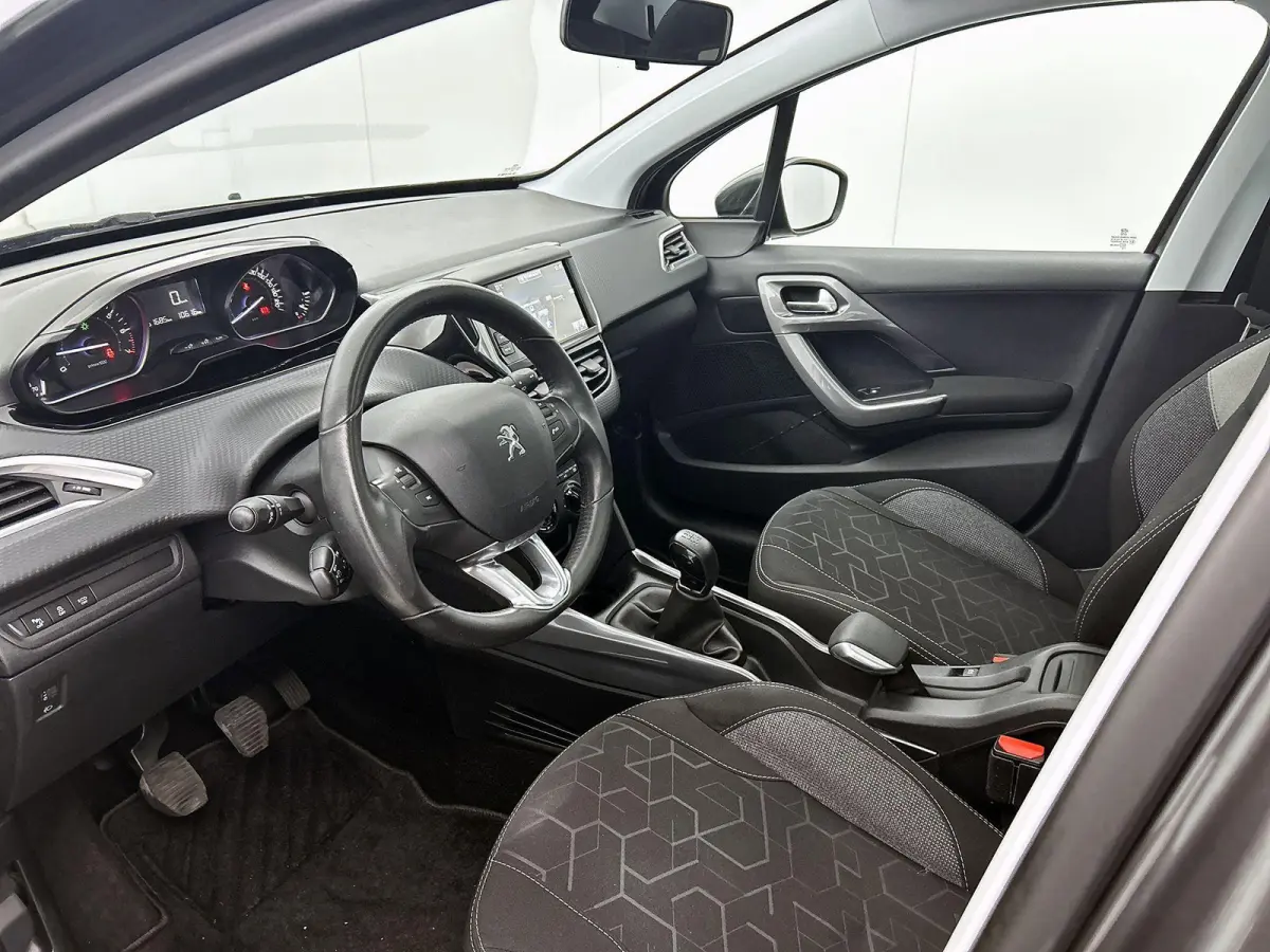 SUV Blue Lion 110pk | Lage kilometerstand! | 1e Eigenaar | Navigatie | Panoramadak | Airco | Cruise Control | Parkeersensoren | DAB+ radio | Bluetooth | Elektrisch inklapbare spiegels | Mult