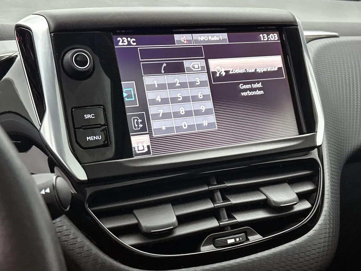 SUV Blue Lion 110pk | Lage kilometerstand! | 1e Eigenaar | Navigatie | Panoramadak | Airco | Cruise Control | Parkeersensoren | DAB+ radio | Bluetooth | Elektrisch inklapbare spiegels | Mult