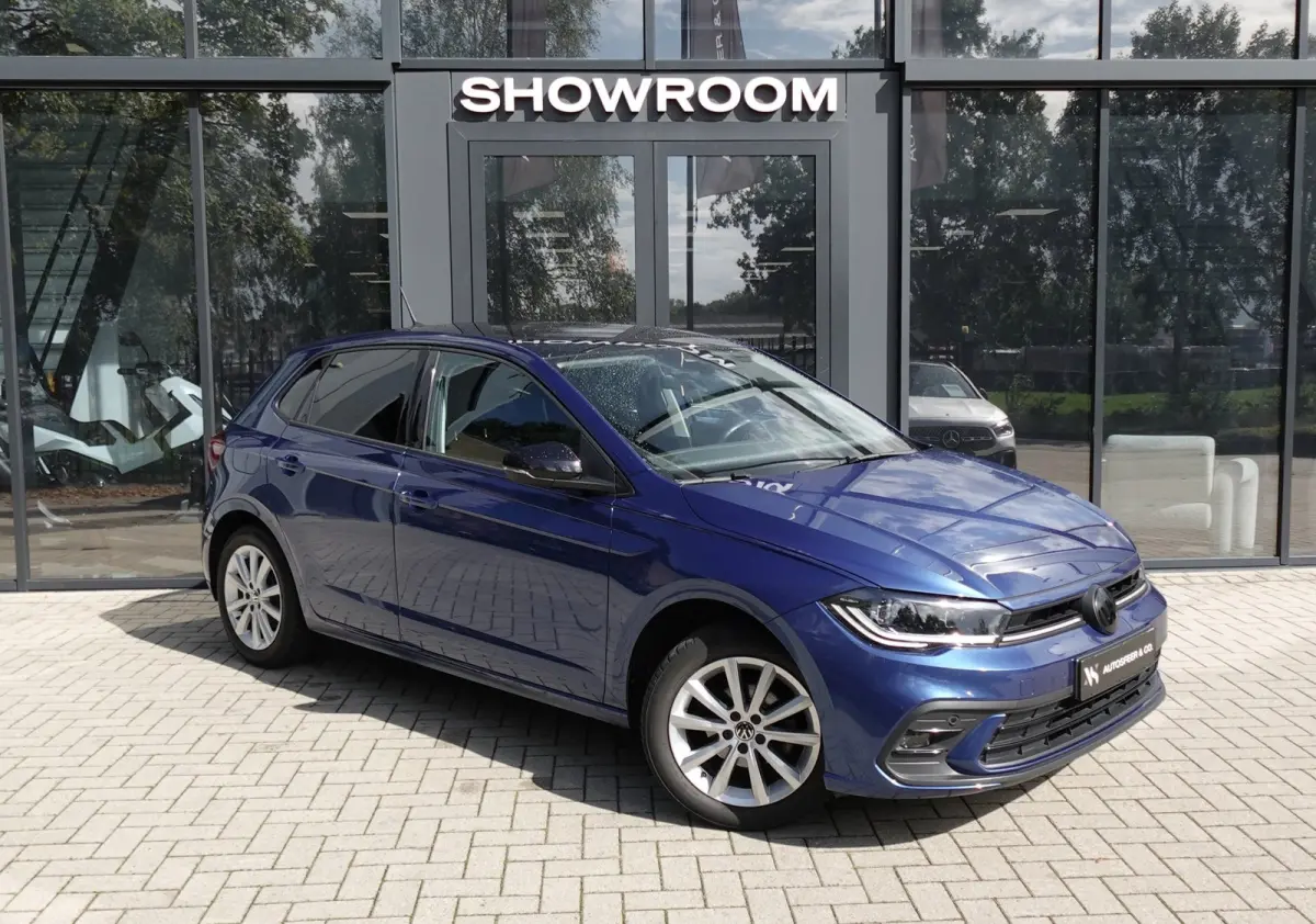 1.0 TSI R-Line Business KEYLESS CARPLAY CAM