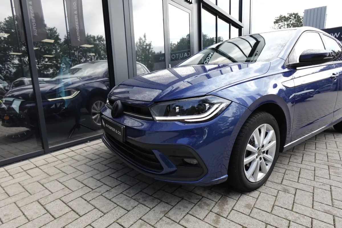 1.0 TSI R-Line Business KEYLESS CARPLAY CAM