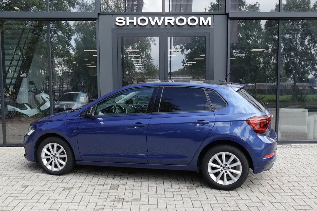 1.0 TSI R-Line Business KEYLESS CARPLAY CAM