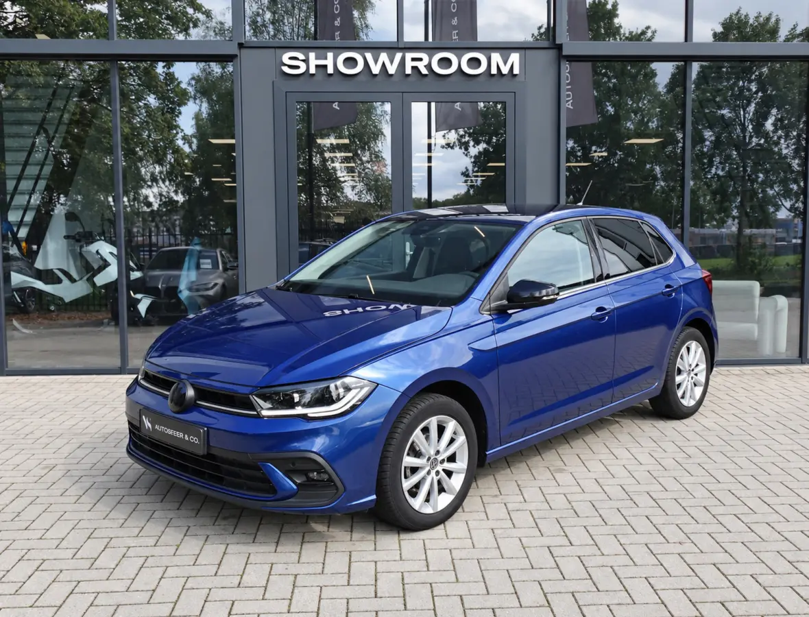 1.0 TSI R-Line Business KEYLESS CARPLAY CAM