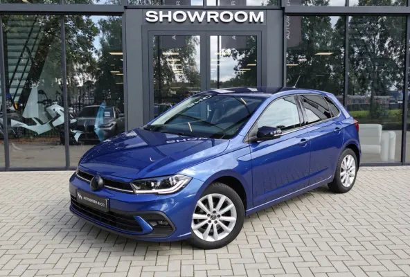 1.0 TSI R-Line Business KEYLESS CARPLAY CAM