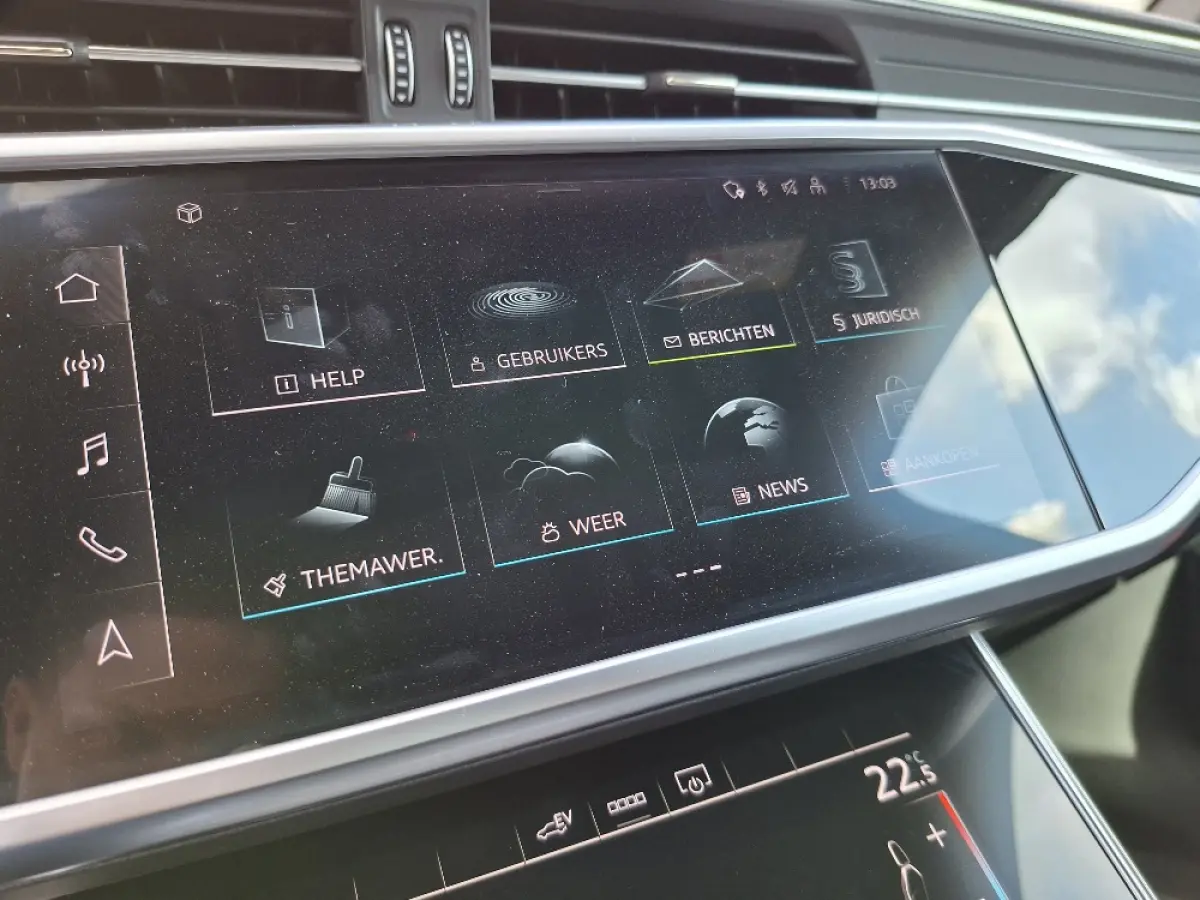 50 TFSI e Quattro S-Line edition * Panoramadak * B&O * Navigatiesysteem* Stoel/stuurverwarming *