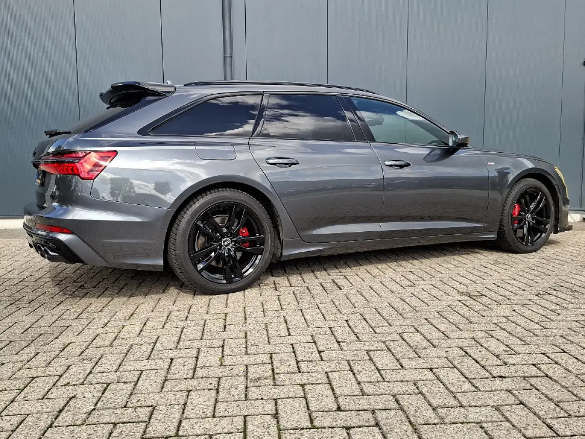 50 TFSI e Quattro S-Line edition * Panoramadak * B&O * Navigatiesysteem* Stoel/stuurverwarming *