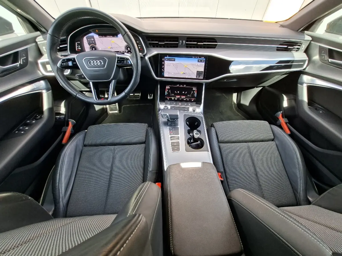 50 TFSI e Quattro S-Line edition * Panoramadak * B&O * Navigatiesysteem* Stoel/stuurverwarming *