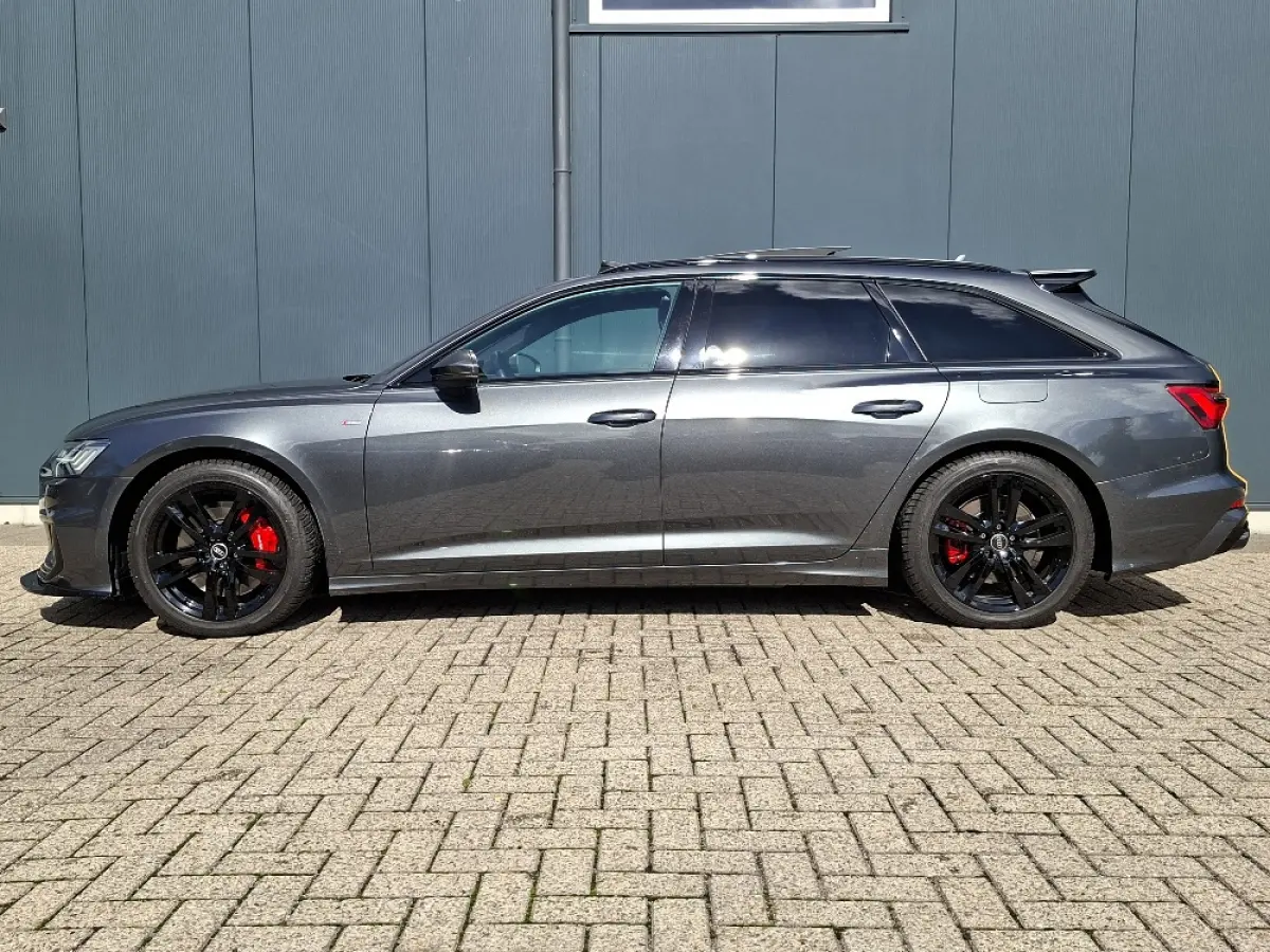 50 TFSI e Quattro S-Line edition * Panoramadak * B&O * Navigatiesysteem* Stoel/stuurverwarming *