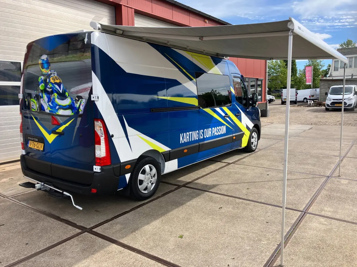T35 2.3 dCi 135 L3H2 Work Edition Geschikt voor de Kart sport / race sport